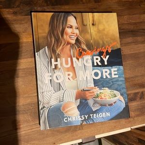 CRAVINGS COOKBOOK Chrissy Teigen